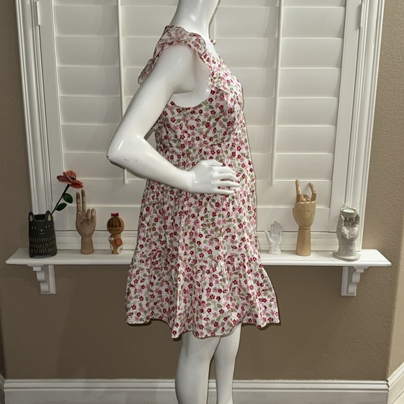 AQUA Floral V-Neck Tiered Mini Dress - Picture 5 of 11